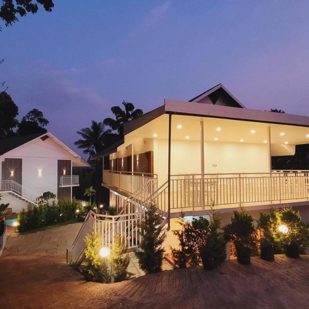 Aura Springs Resort Anachal Екстериор снимка
